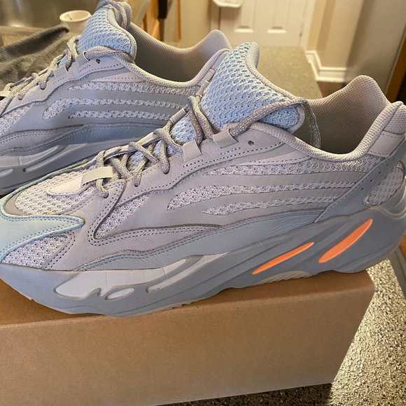yeezy 700 size 13